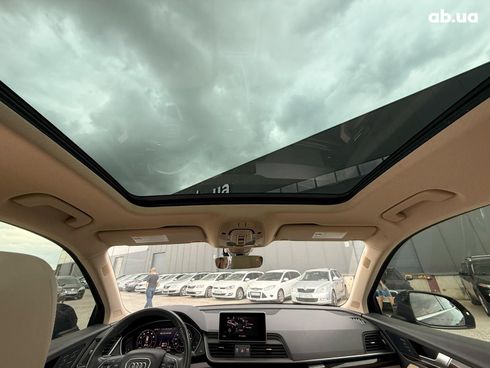 Audi Q5 2018 черный - фото 31