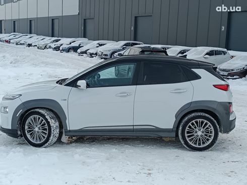 Hyundai Kona 2018 белый - фото 6