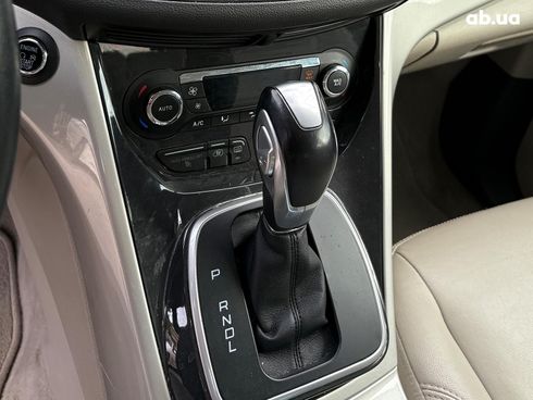 Ford C-Max 2015 красный - фото 12