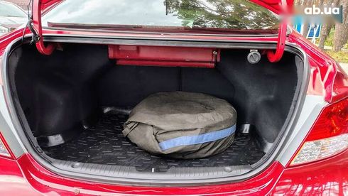 Hyundai Accent 2011 - фото 7