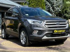 Продажа б/у Ford Kuga 2017 года во Львове - купить на Автобазаре