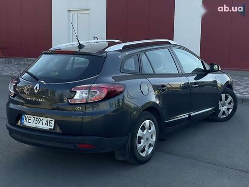 Renault Megane 2013 - фото 4