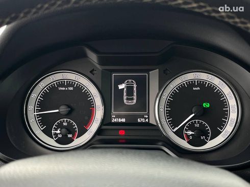 Skoda Octavia 2015 серый - фото 34