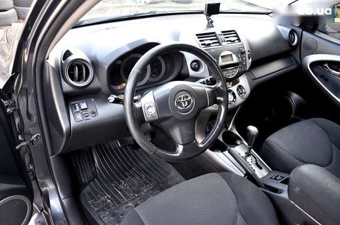 Toyota RAV4 2006 - фото 18