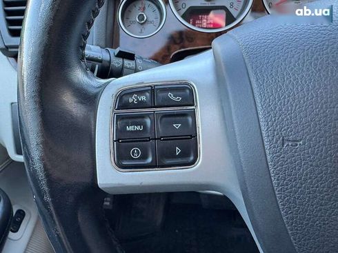 Volkswagen Routan 2013 - фото 20