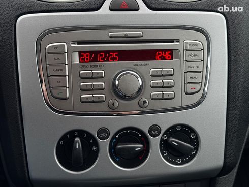 Ford Focus 2007 серый - фото 13