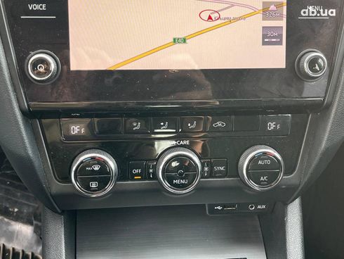 Skoda Octavia 2017 белый - фото 19