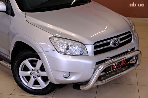 Toyota RAV4 2006 серый - фото 3