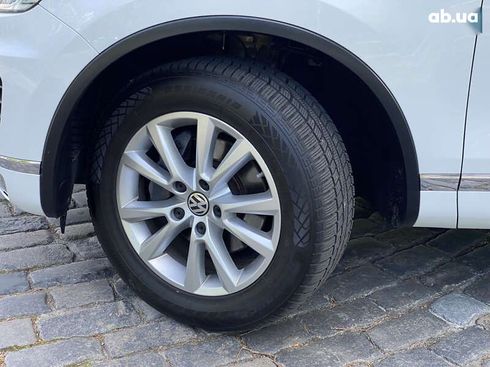 Volkswagen Touareg 2015 - фото 22