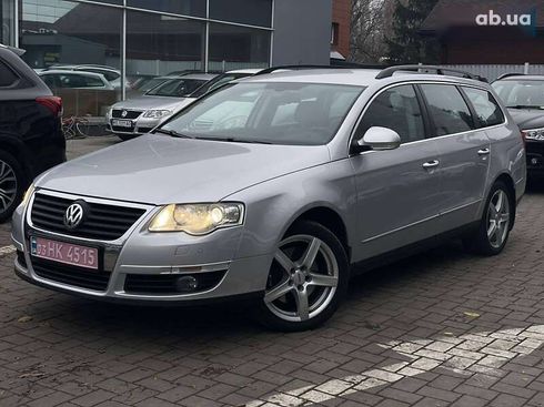 Volkswagen Passat 2010 - фото 8