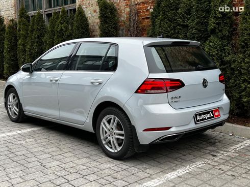 Volkswagen Golf 2018 белый - фото 32