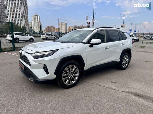 Toyota RAV4 2023 - фото 23