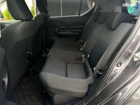 Toyota Aqua 2015 - фото 18