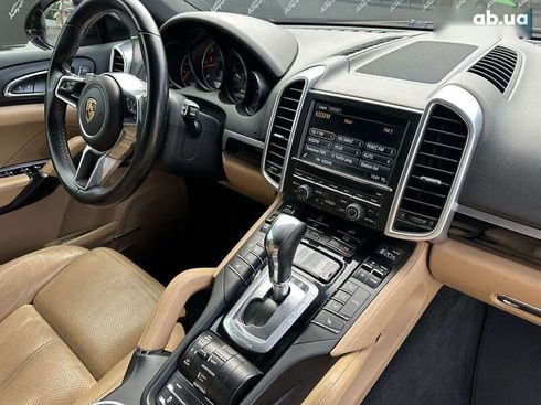 Porsche Cayenne 2016 - фото 10