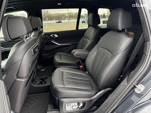 BMW X7 2019 серый - фото 40