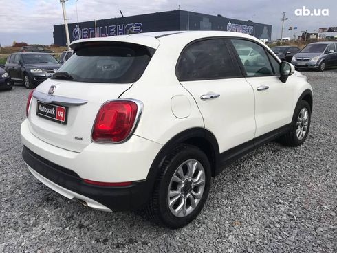 Fiat 500X 2015 белый - фото 8