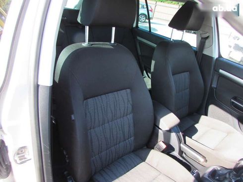 Skoda Octavia 2012 - фото 19
