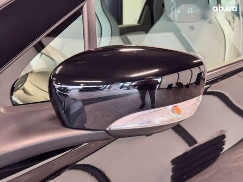 Renault Zoe 2016 - фото 16