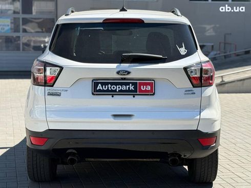 Ford Escape 2018 белый - фото 8