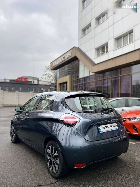 Renault Zoe 2021 - фото 13