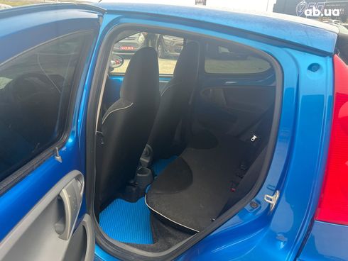 Peugeot 107 2011 синий - фото 24