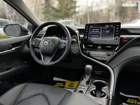 Toyota Camry 2024 - фото 15