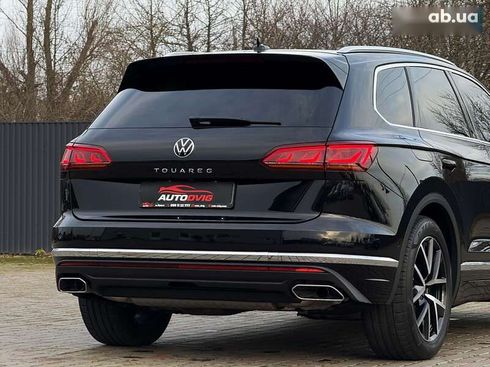 Volkswagen Touareg 2022 - фото 25