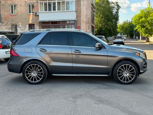 Mercedes-Benz GLE-Class 2016 серый - фото 3