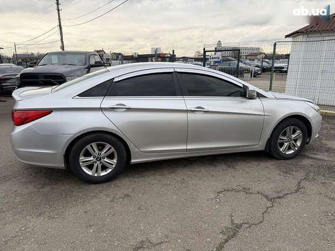 Hyundai Sonata 2013 - фото 9