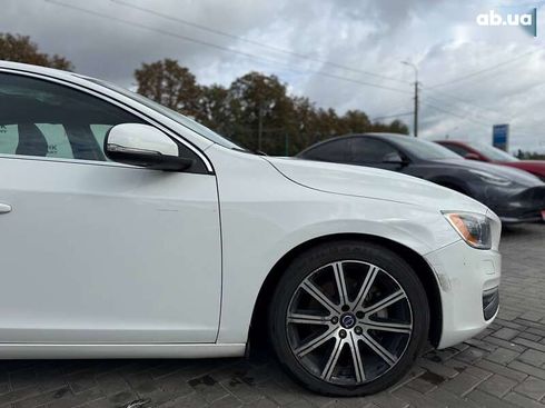 Volvo S60 2015 - фото 6