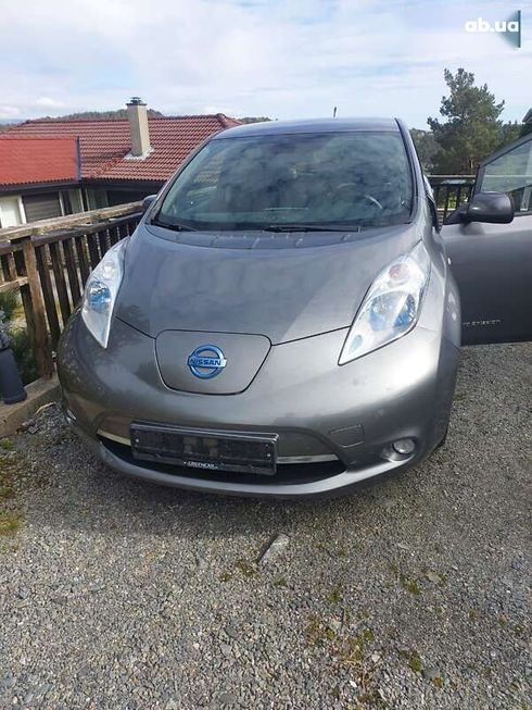 Nissan Leaf 2013 - фото 24