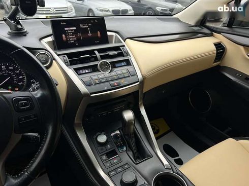 Lexus NX 2015 - фото 19