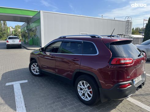 Jeep Cherokee 2015 красный - фото 7
