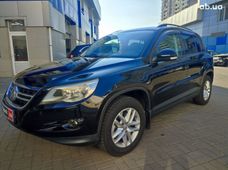 Купити Volkswagen Tiguan бензин бу в Одесі - купити на Автобазарі