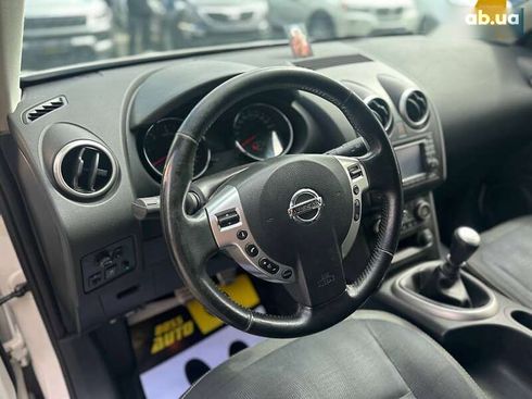 Nissan Qashqai 2010 - фото 8