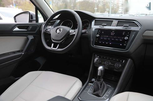 Volkswagen Tiguan 2019 - фото 11
