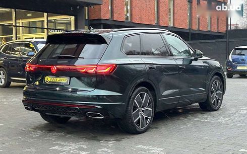 Volkswagen Touareg 2023 - фото 6