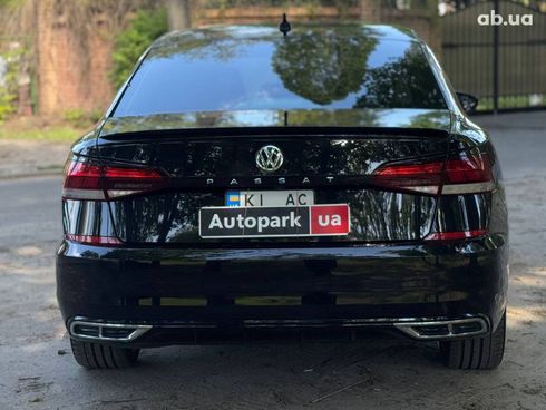 Volkswagen Passat 2020 черный - фото 16