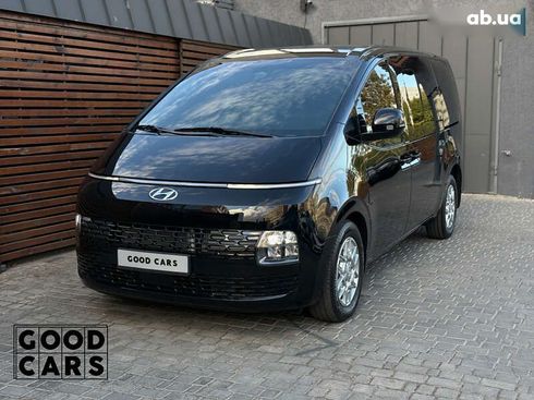 Hyundai Staria 2023 - фото 3