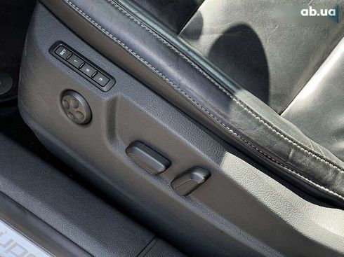 Skoda Superb 2012 - фото 27