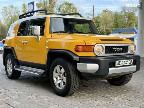Toyota FJ Cruiser 2007 - фото 9