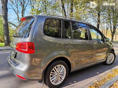 Volkswagen Touran 2015 - фото 20