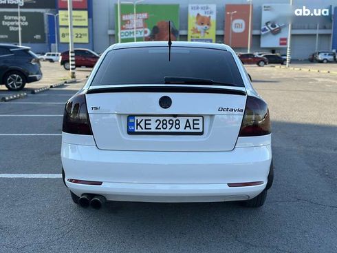 Skoda Octavia 2012 - фото 20