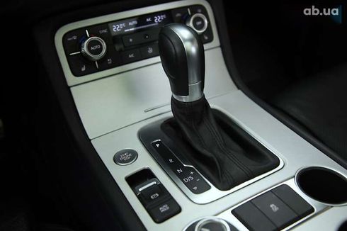 Volkswagen Touareg 2016 - фото 21