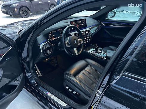 BMW 5 серия 2021 - фото 8