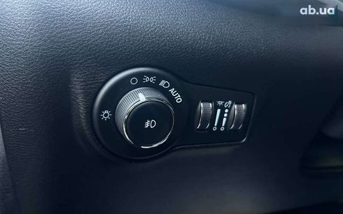 Jeep Compass 2022 - фото 11