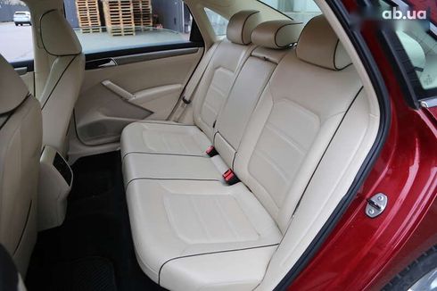 Volkswagen Passat 2017 - фото 10