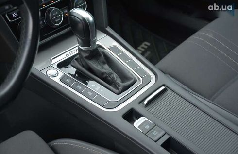 Volkswagen passat alltrack 2017 - фото 30