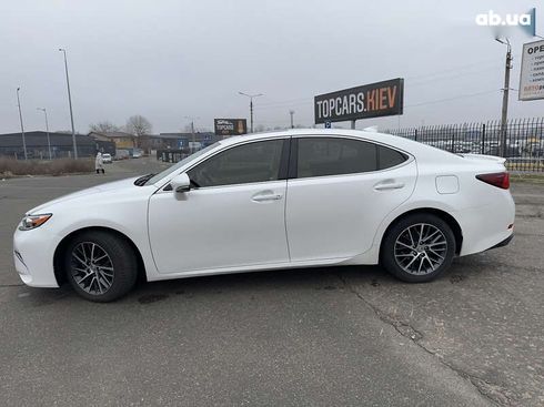 Lexus ES 2016 - фото 8