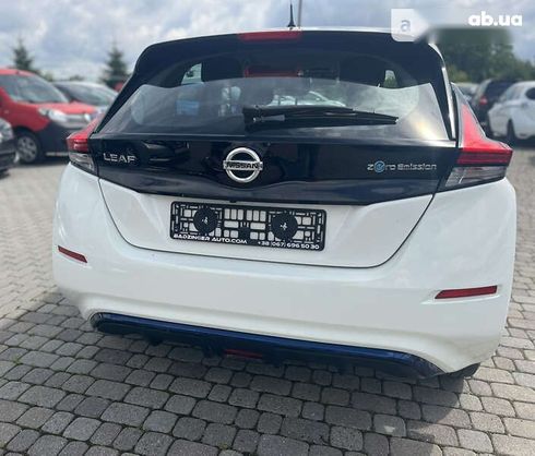 Nissan Leaf 2018 - фото 4